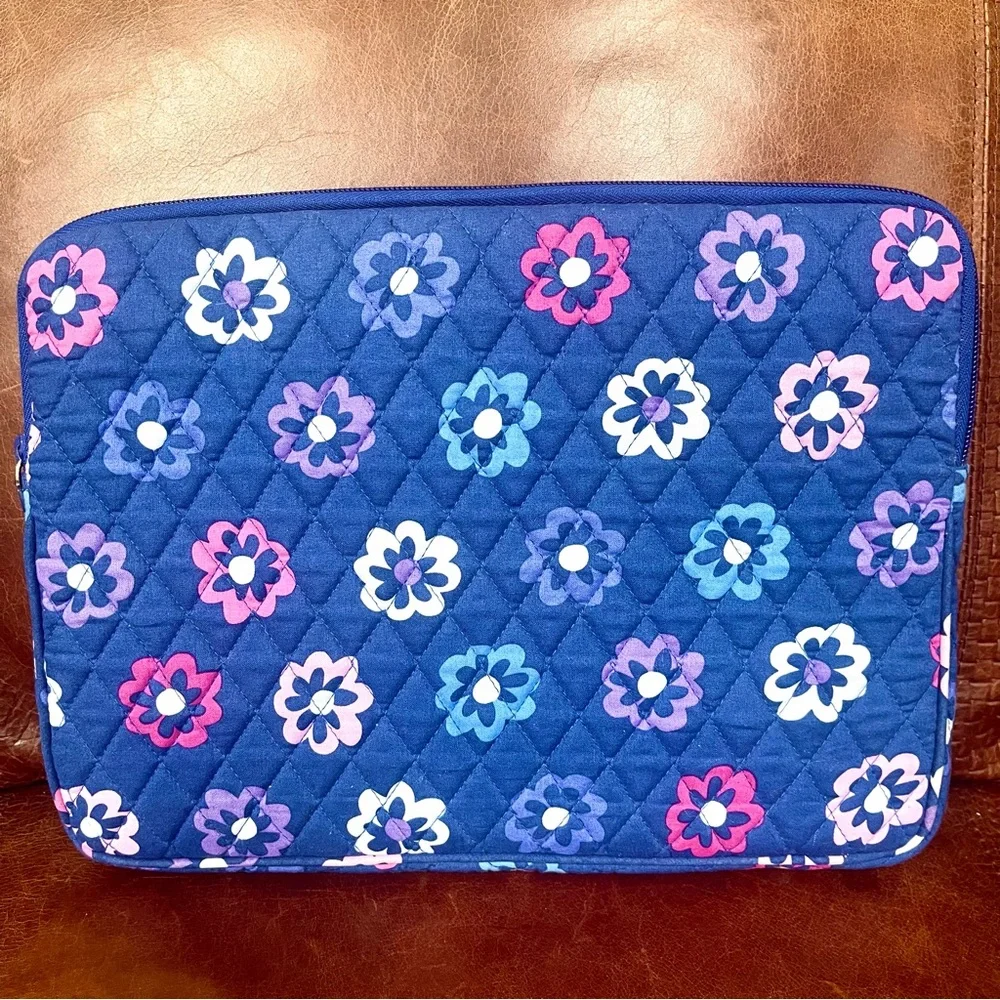 Vera Bradley New Without Tags Royal Blue Floral Print iPad & Laptop Case